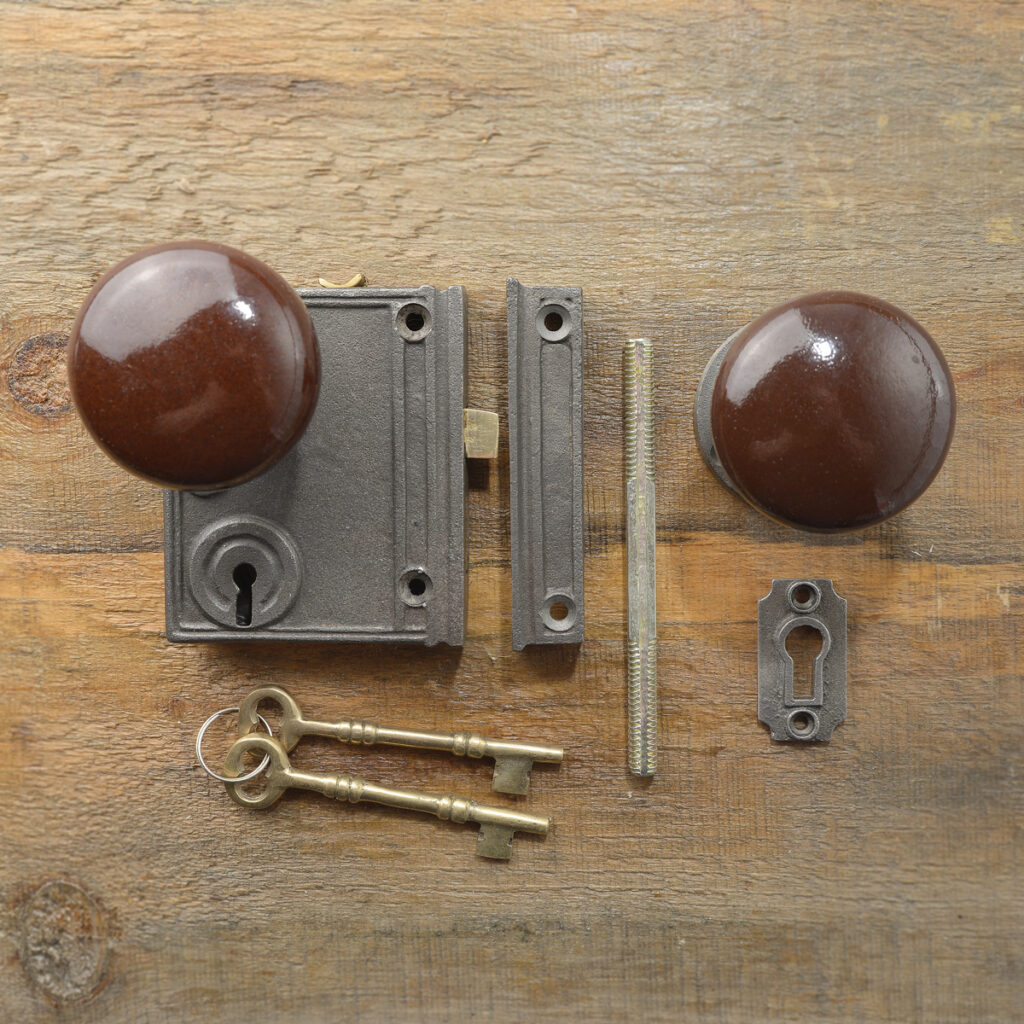 cast-iron-vertical-rim-lock-brown-knob-A63VS3